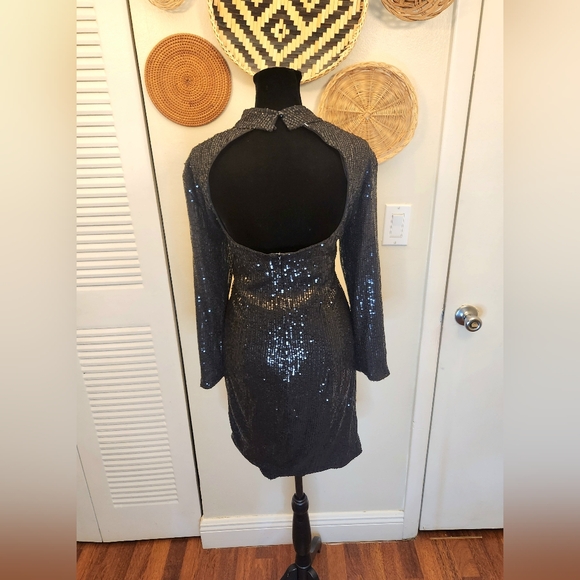 Elegant Black Sequin Mini Dress With Cut Out - Picture 4 of 10